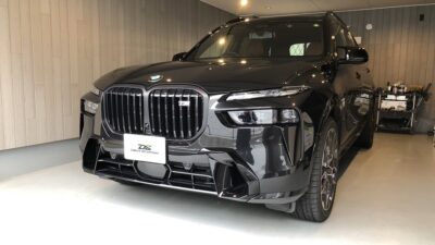 BMW・X7　リアゲート凹み　デントリペア