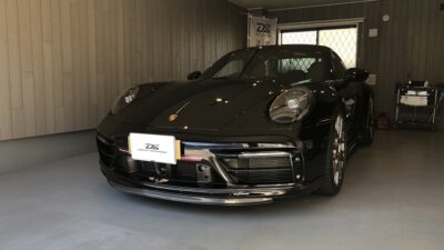 ポルシェ・911　右側リアフェンダー凹み　デントリペア